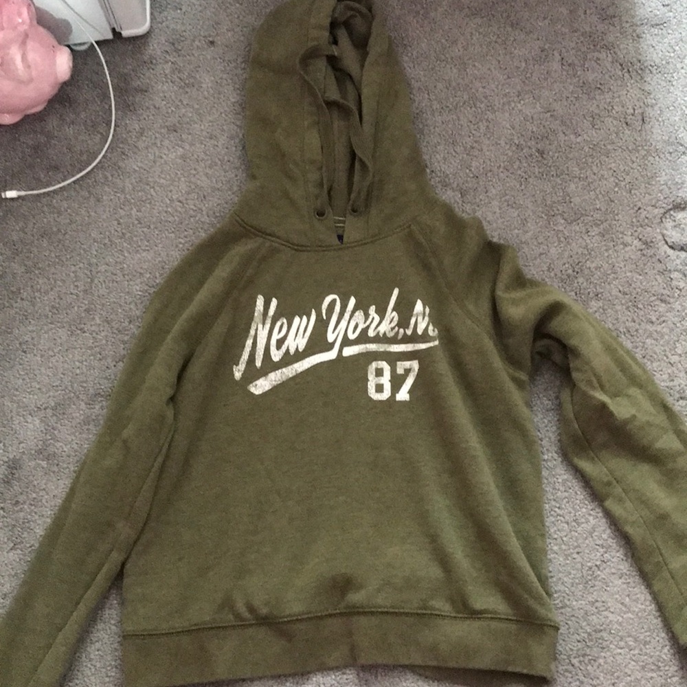 Sweatshirt (size S)